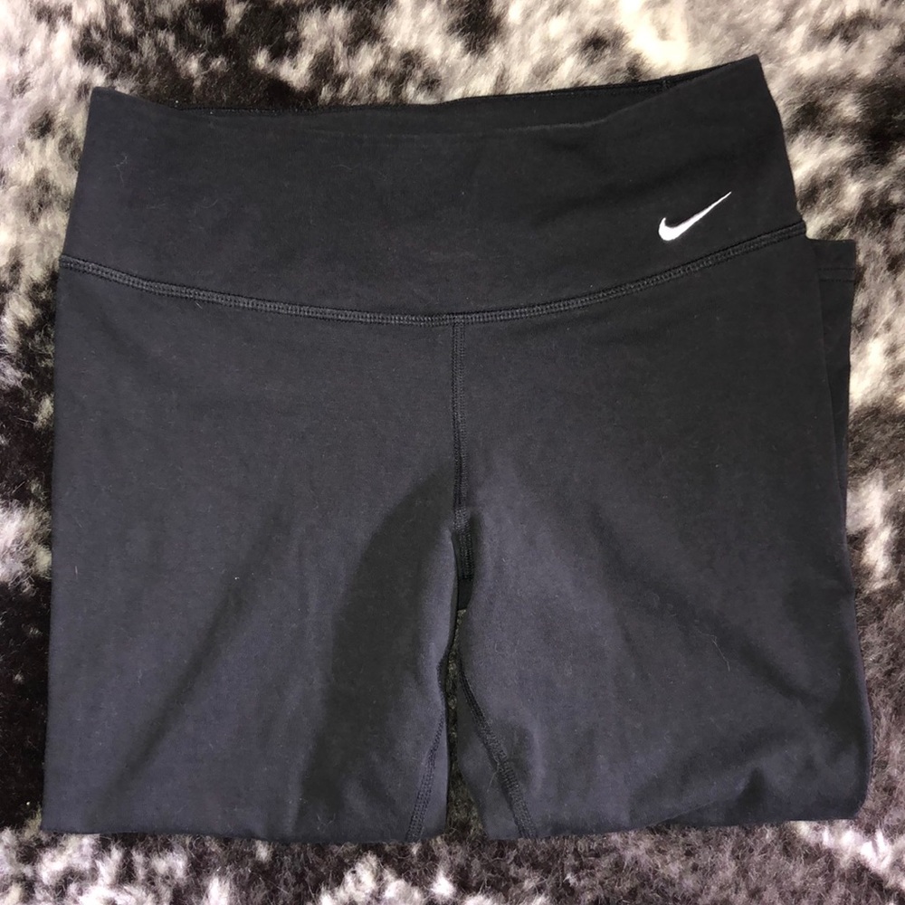NIKE Dri-Fit workout leggings